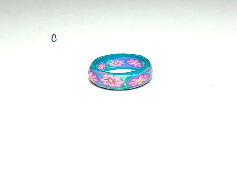 Vintage Polymer Clay Green-tone Banded Floral Patterned Rings