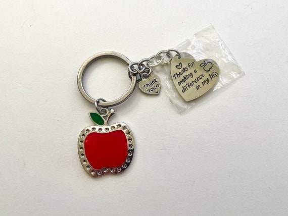 Apple shaped Teacher gift keychain “Thanks for ma… - image 3