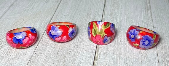 Red-tone Retro Floral Patterned Thick Plastic Sta… - image 4