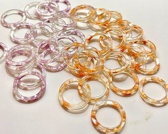 Lavender or Orange Lucite Flat Plastic Resin Patterned Band Rings