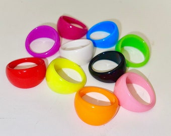 Vintage Globe Shaped Plastic Statement Rings
