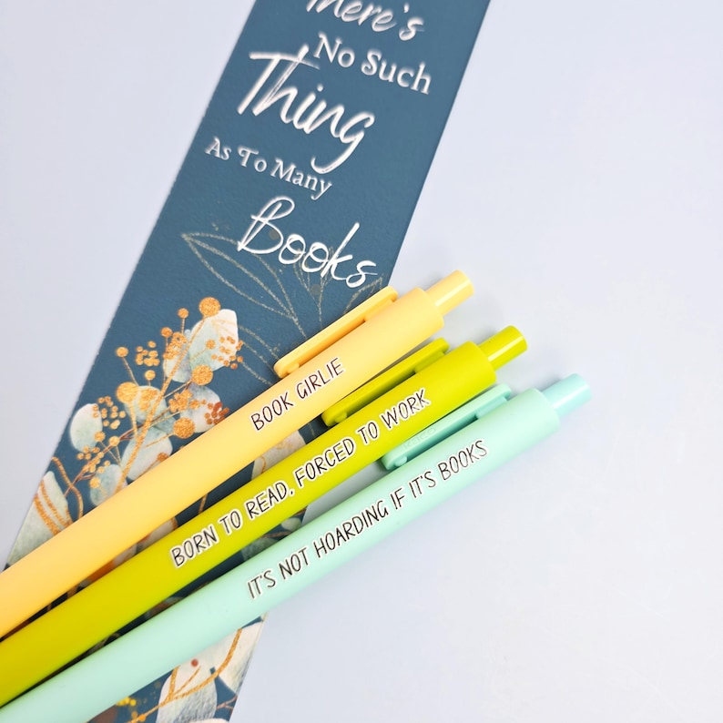 Book Lovers Pen Set - Annotations Pens - Booktrovert Gift - Booktok Born To Read Forced To Work Style A