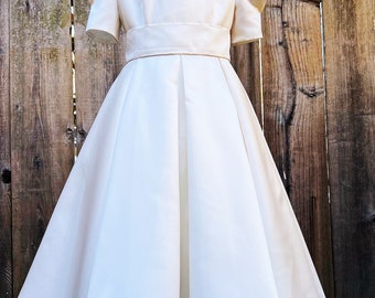 Ivory Blumenmädchen Kleid Bogen Schärpe Festzug Hochzeit Kinder Brautjungfer Kleinkind königliche Hochzeit lange Ärmel Blumenmädchenkleider