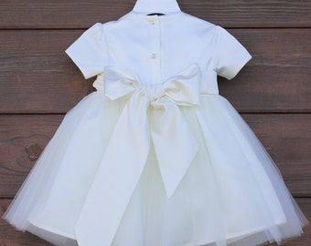 Short sleeves, Ivory flower girl dress,baby dress, rustic flower girl dress, country flower girl dress, lace dresses, flower girl dress.