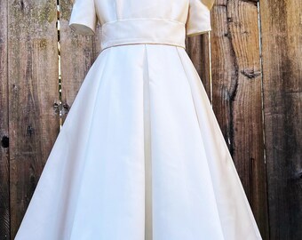 Ivory Lace Flower Girl Dress - Wedding Party Holiday Bridesmaid Birthday Tulle Lace Ivory Flower Girl Dress, Sage color sash