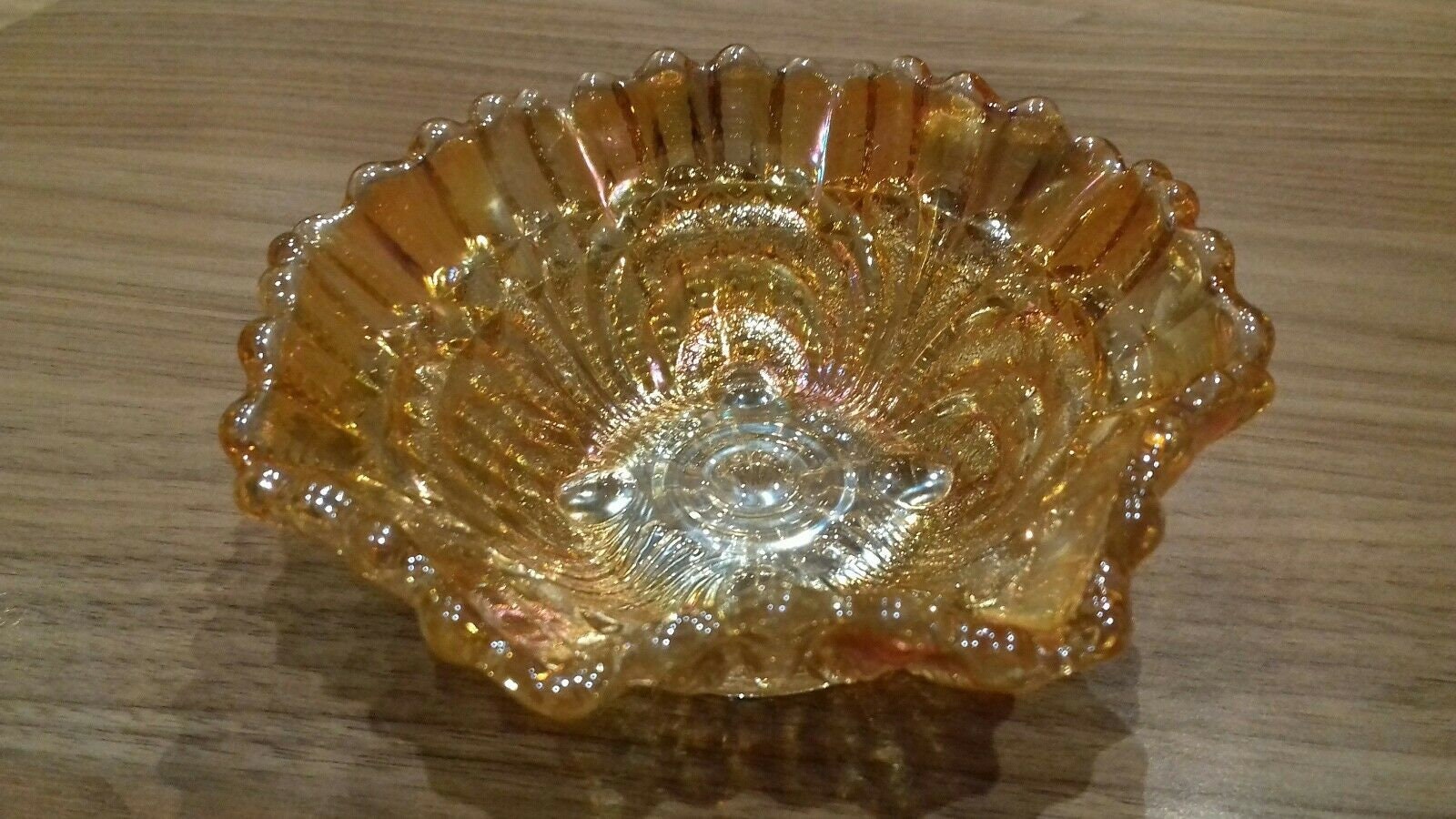 Pequeño Orange Carnival Glass Fluted Scalloped Bowl Etsy