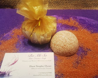 Exotic Kauai Red Sea Salt Bath Bomb with Lapis Gem Essence