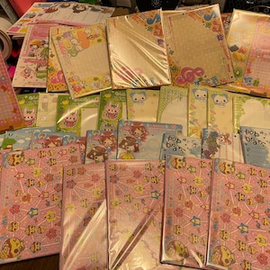 Elige un color Kawaii Stationery - Juego de 20 hojas de notas grandes