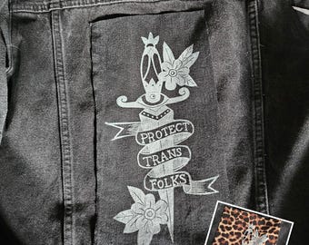 Trans Rücken Patch. Trans Schwert zu beschützen. Queer Aufnäher. Punk Aufnäher. Aufnäher für Kleidung. Aufnäher für Taschen. Zum Selbermachen