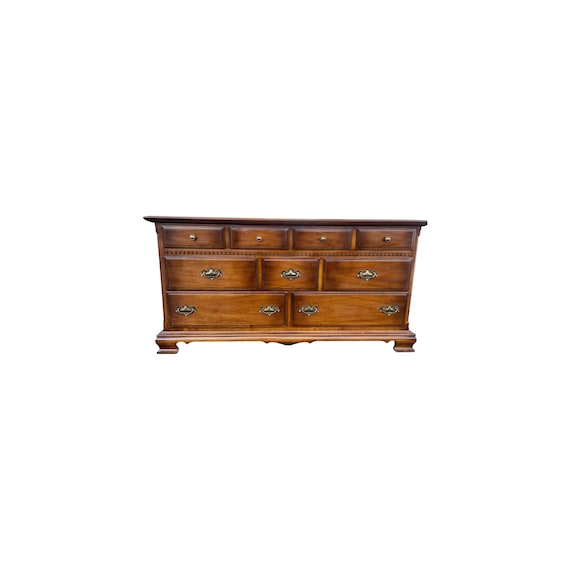 Ethan Allen  Classic Manor 66" wide Nine Drawer Double Dresser