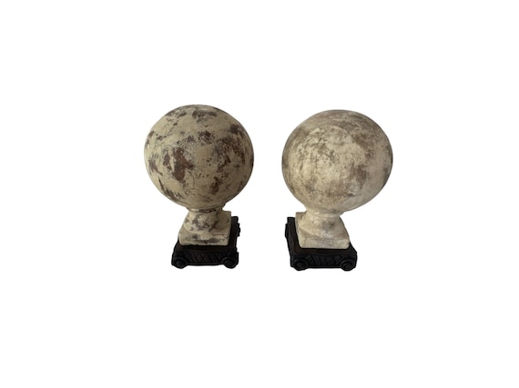 Pair of French Concrete Orbs Garden Finials with wooden base