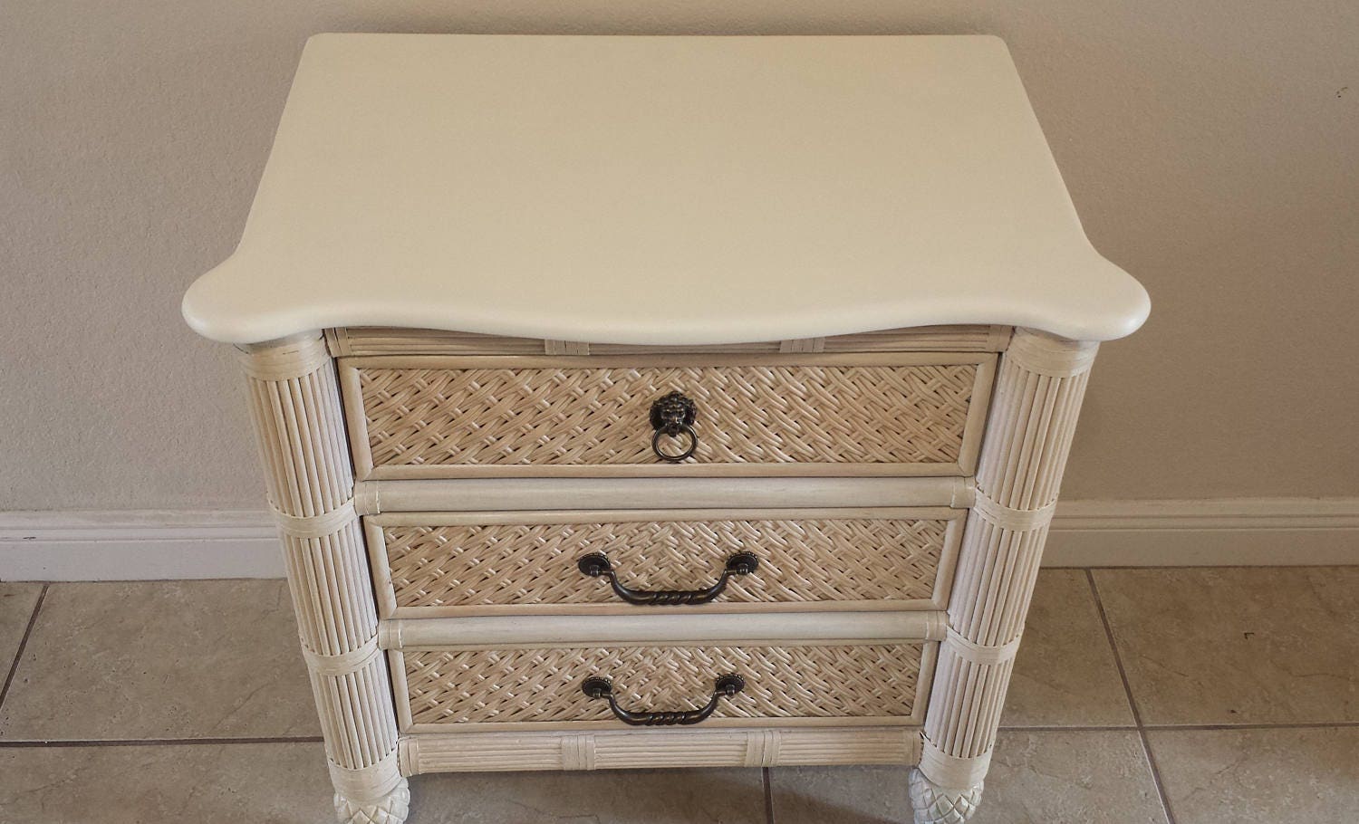 Lexington Wicker 3 drawers Bachelor chest,nightstand