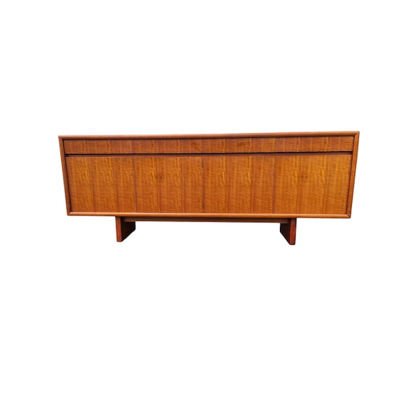 Gordon Russell Ltd-Edition Mahogany Sideboard 1973