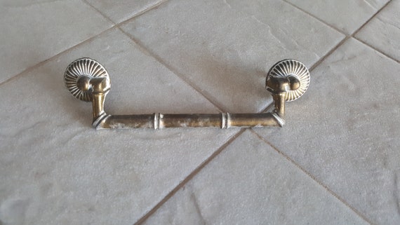 Faux bamboo dresser handle pull drawer Thomasville henry link style dresser regency