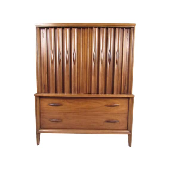 Thomasville Brutalist Mid Century Walnut Armoire, Chest Highboy Dresser, with diamond shaped handles
