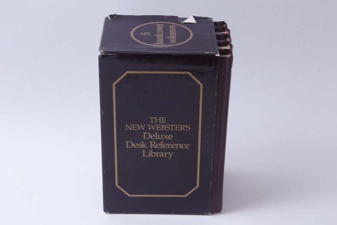 The New ster's Deluxe Desk Reference Library, Book Set, 5 Hardcover
