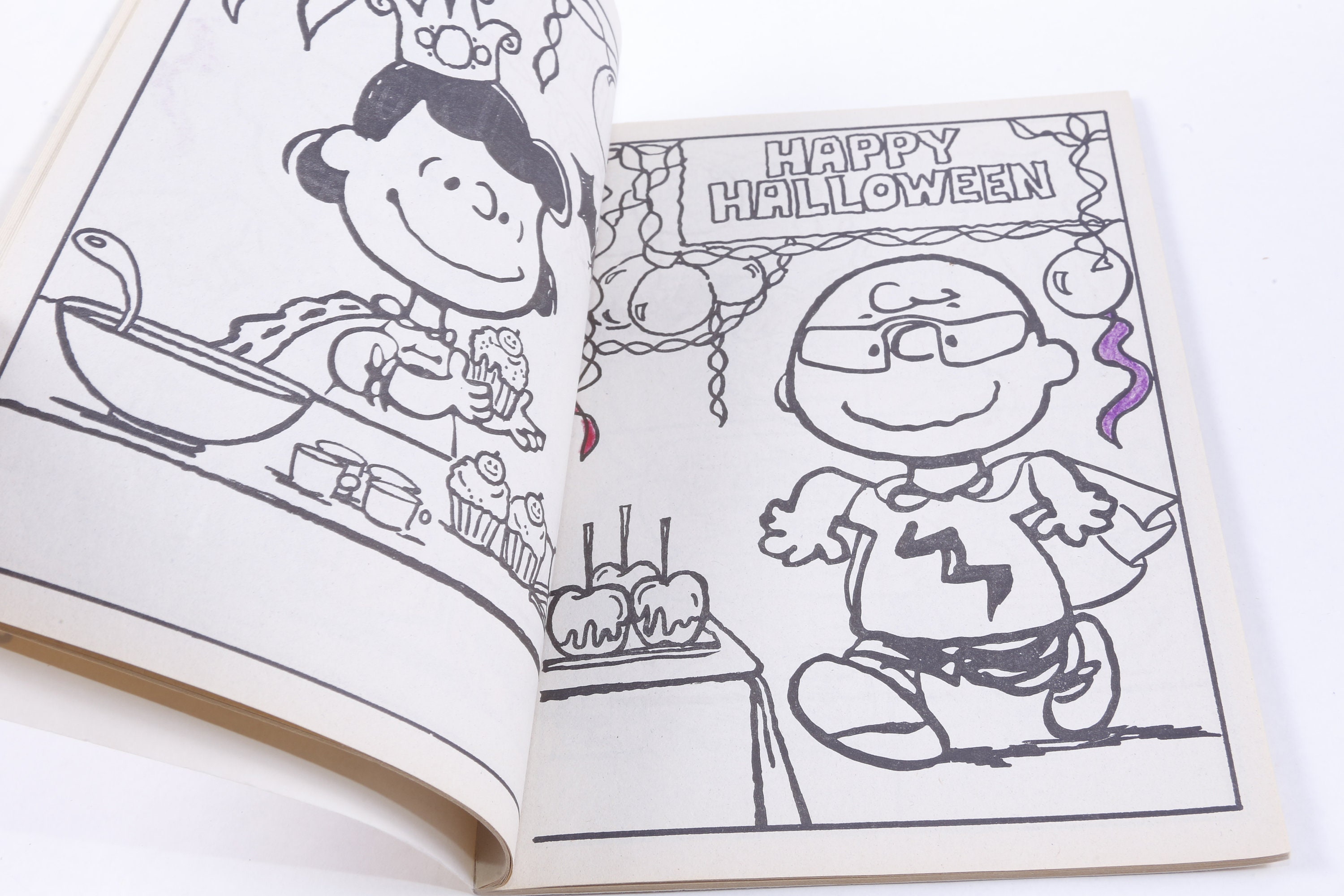 Snoopy and Friends, A Big Coloring Book, Golden Book, UFS, 1987 ...