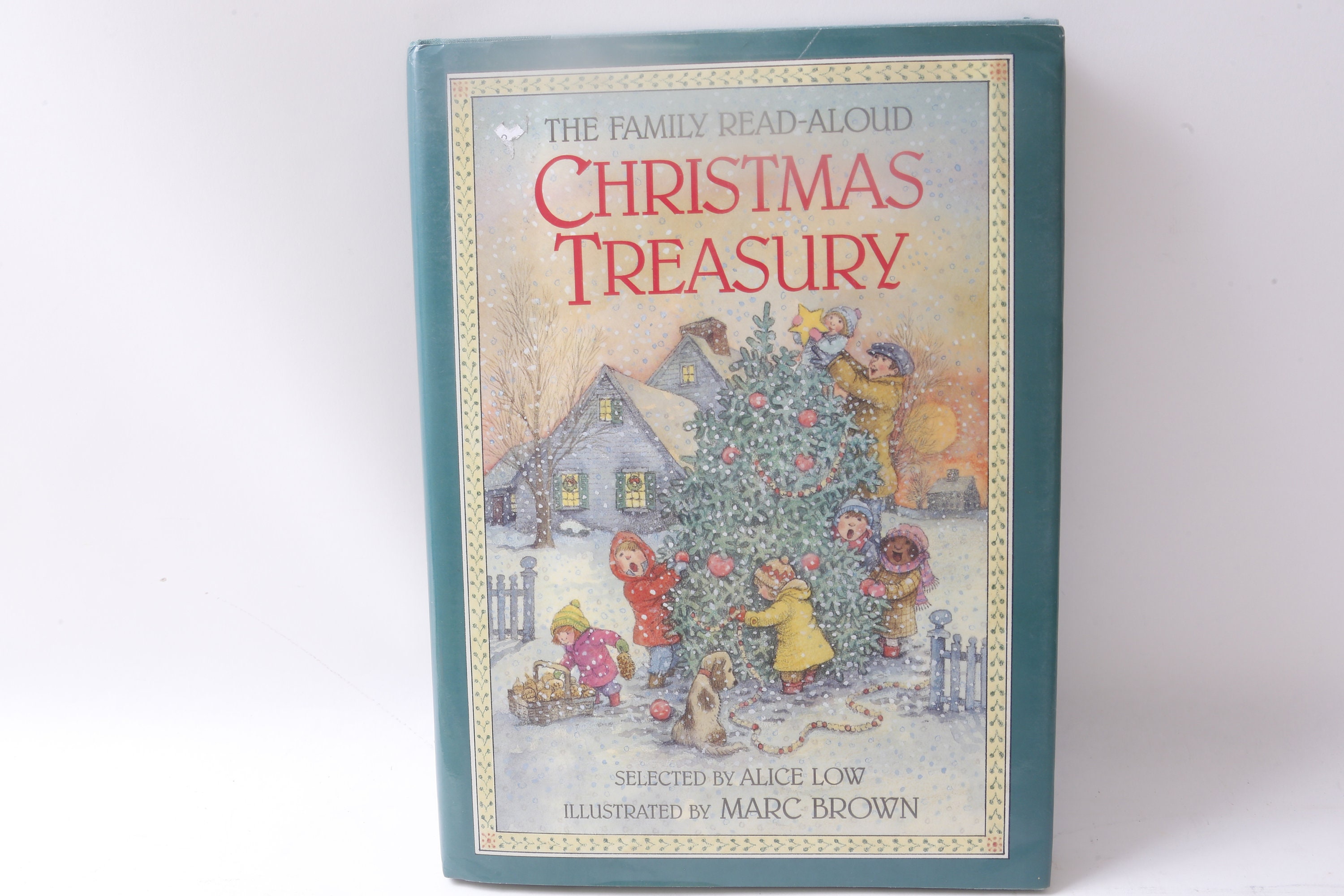 Christmas Treasury, the Family Read-aloud, Alice Low, Picture Book