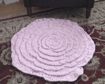 CROCHET PATTERN - Endless Rose Rug & Pillow