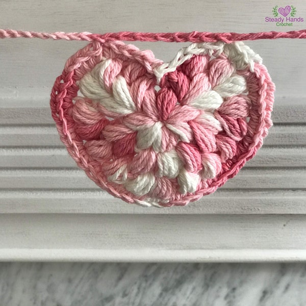 Crochet pattern - Puffy Heart Garland