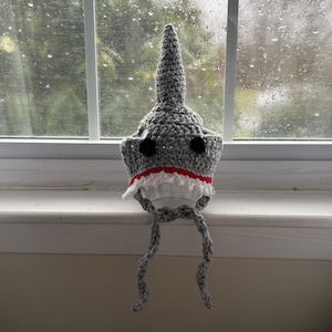 CROCHET PATTERN - Shark Hat for Cats