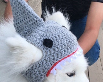 Gorro de tiburón para perros grandes