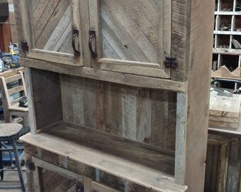 Bar cabinet
