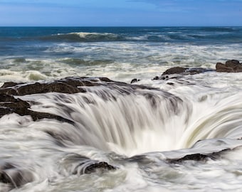Thor's Well High Tide Time Lapse Photo
