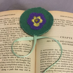 Felt Pansy Bookmark: Embroidered Flower Pagemarker, Book Lover Gift image 2