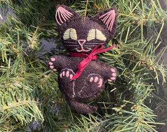 Handmade Solid Black Cat Christmas Ornament: Embroidered Wool Felt Kitty