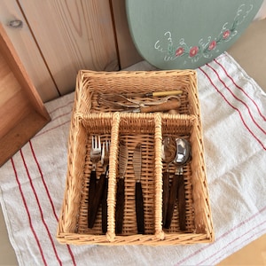 Cutlery box made of basket, utensil box, vintage utensil holder, basket with compartments, vintage utensil box, country kitchen, country style
