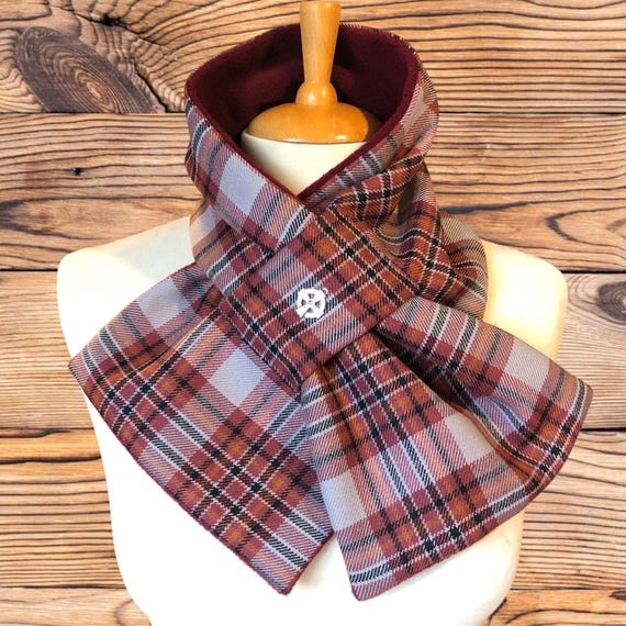 Scottish 100% wool Tartan Scarf, Neck wrap, Neck warmer, Neck gaiter, Tartan Cowl Snood. Celtic charm.