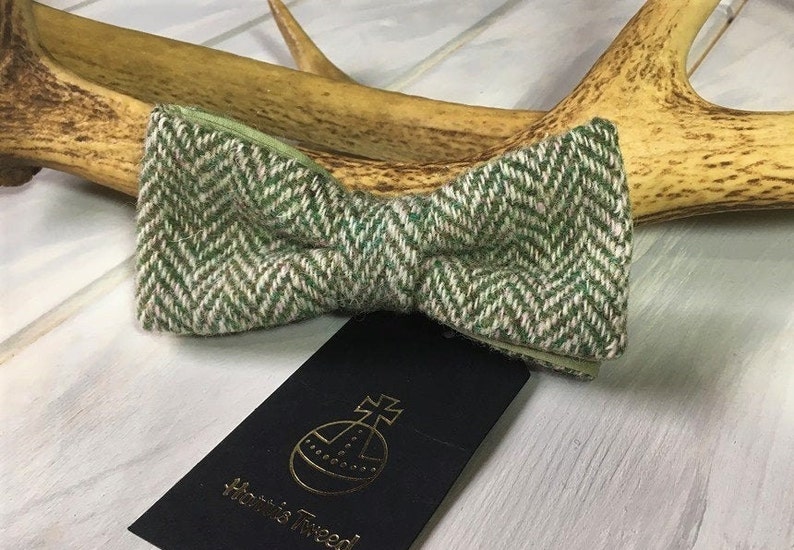 Classic cotton tana lawn lining. Green Herringbone tweed bow tie Harris tweed bow tie Wedding tie