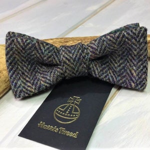 Harris Tweed® Harris tweed bow tie. Purple mix Herringbone tweed bow tie. Wedding tie. Cotton Liberty tana lawn lining.