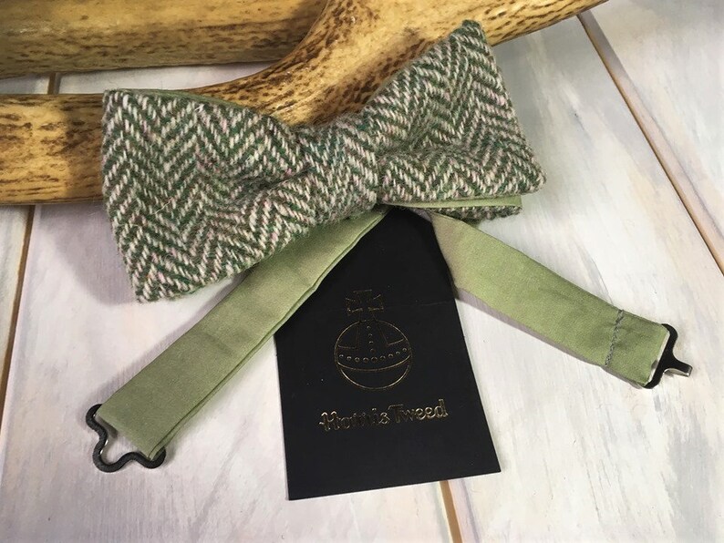 Classic cotton tana lawn lining. Green Herringbone tweed bow tie Harris tweed bow tie Wedding tie