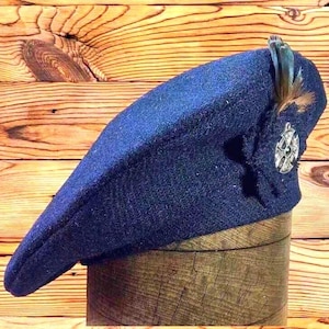 Berretto blu navy Harris Tweed® Tam 0' Shanter, berretto in tweed, berretto Highlander, berretto scozzese da uomo, cuffia scozzese. Balmoral.