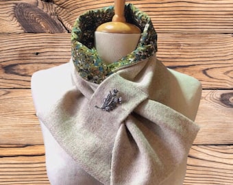 Harris Tweed® Scottish wrap, cream tweed Scarf, Cowl, Snood, Neck warmer, Spring Summer scarf, gift for Mum.