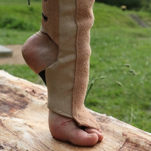 Aerial Boots by VENAKI beige
