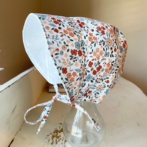 Baby Sunbonnet/Sonnenhut/verschiedene Größen/florale Mütze