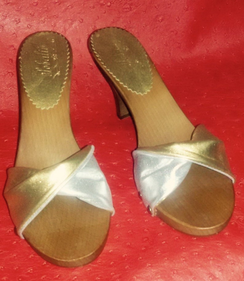 Clogs