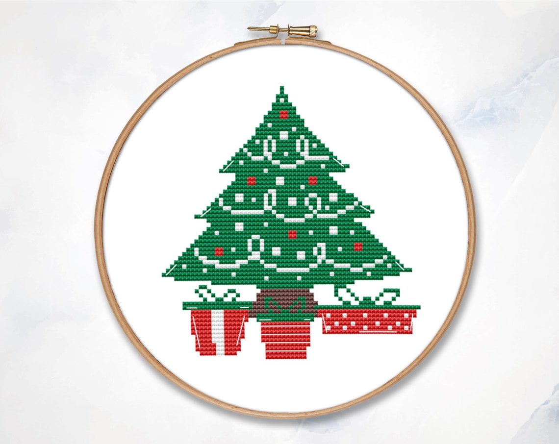 Mirabilia christmas snow queen snowy trees stitch cross fabric