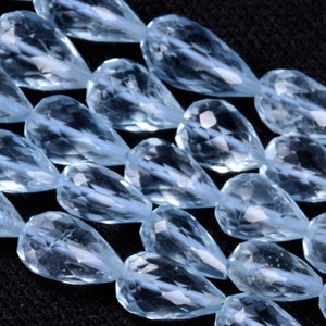 Blauwe topaas handgemaakte, gefacetteerde, recht geboorde traanvormige kralen, 10&quot; lang koord, afmeting: ca. 5 x 7 mm, blauwe topaas voor sieraden
