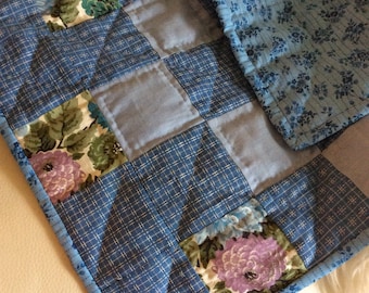 Doll Quilt, Miniature Quilt, Hand Quilted Doll Blanket