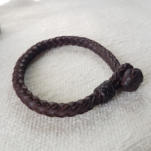 Mannen gevlochten leren armband. Viking lederen armband voor koppels gevlochten bruidsjonkers armband homme. golf cadeaus voor mannen. dnd geschenken