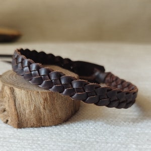 Mens Leather bracelet braided bracelet for couples adjustable dainty bracelet norse viking bracelet surfer sailor bracelet for women gift
