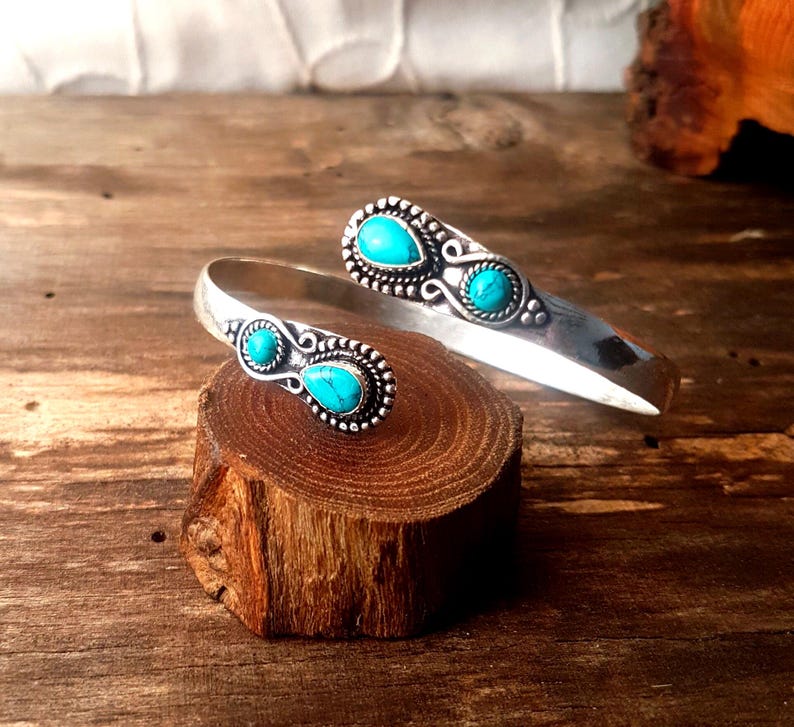 Tribal turkos armband Silver turkos armband keltiska smycken boho armband zigenarsmycken. bohemiskt armband druzy armband födelsesten bild 1