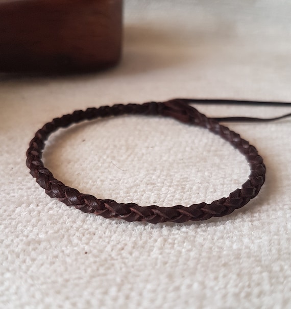 pulsera cuero trenzada ajustable para hombre y mujer.Men Leather bracelet for couples adjustable dainty bracelet norse viking bracelet women