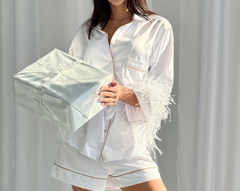 Bachelorette Outfit Bride Pajamas Set White Satin with Feather - Getting ready outfit - Bridal's morning costume