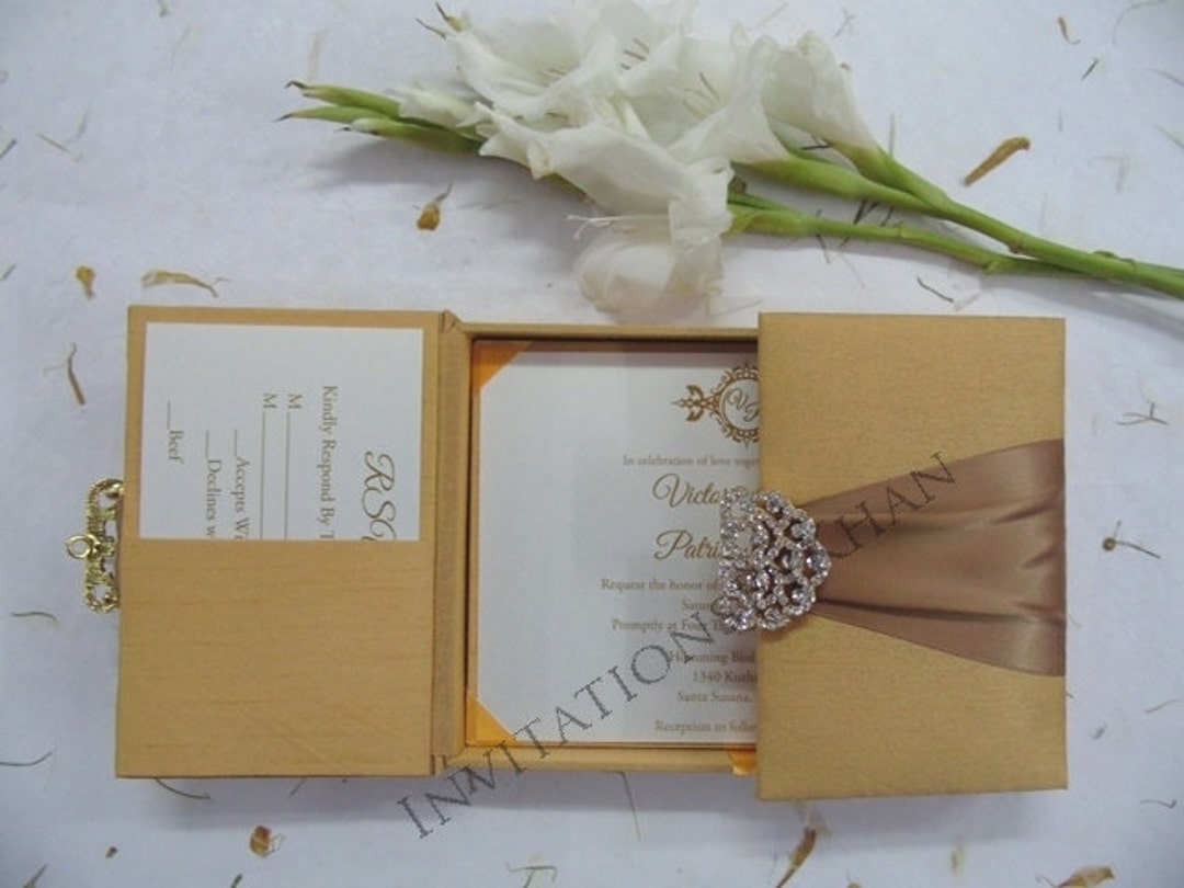 Ivory Silk Envelope For Jewellery Packaging & Invitation Cards