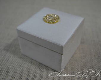 Silk Favor Box, Wedding Favor Box, Favor Packaging, Jewel Box, Ring Bearer Box, Wedding Ring Box, Bridesmaid Gift, Wedding Favors, Silk Box